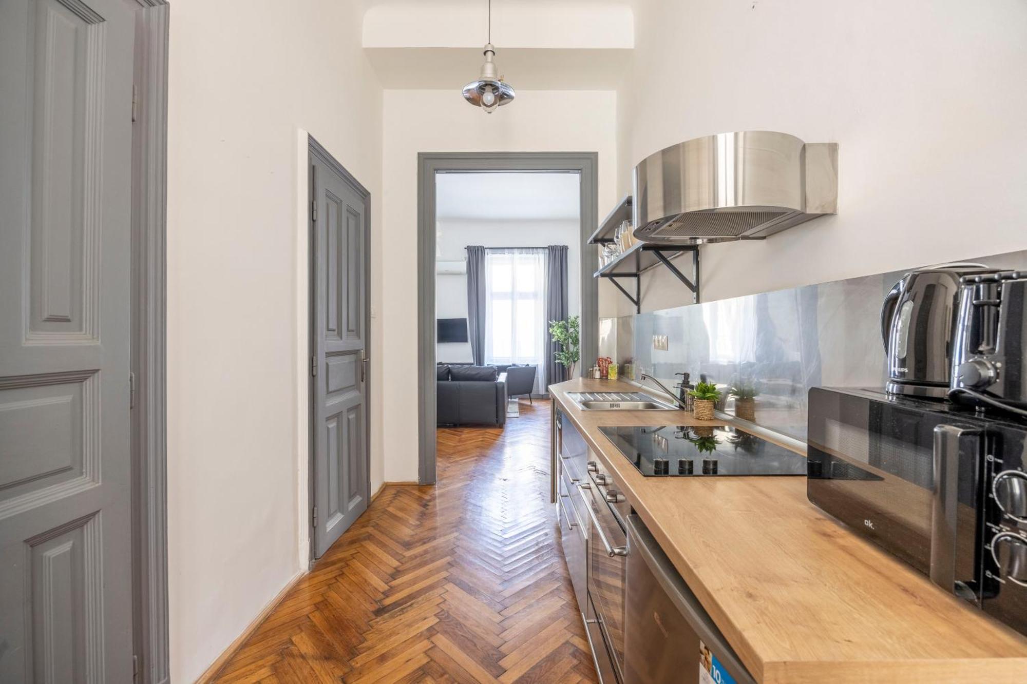 Charming & Cozy Stylish Apartment In The Heart Of Budapest Esterno foto